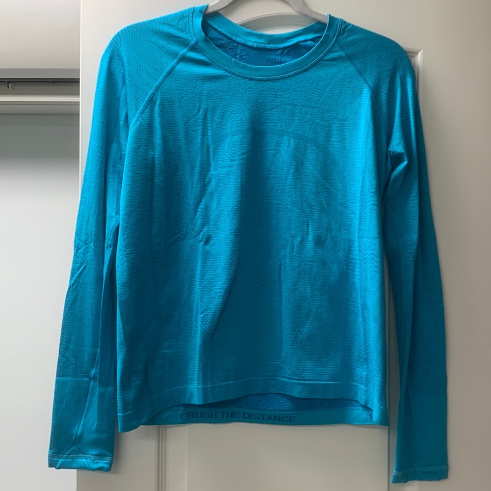 Lululemon dry fit